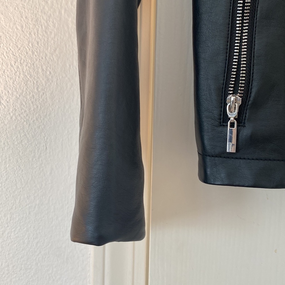 Guess jacket - Picture 5 of 12